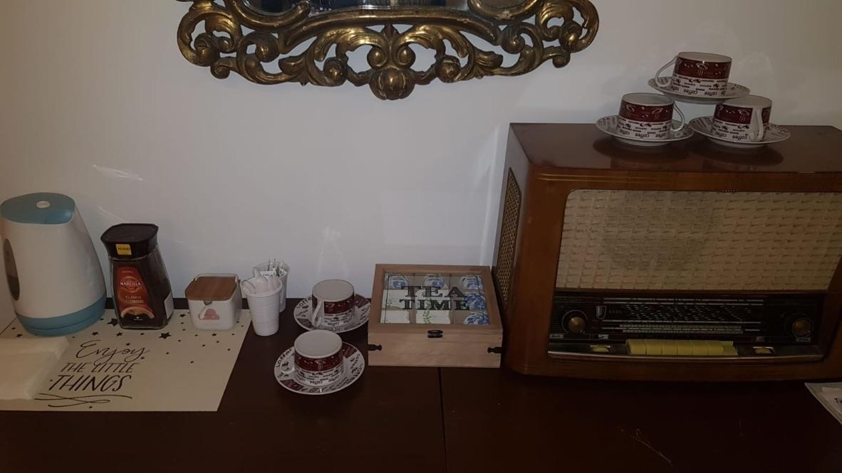 Hostal Rio De Castro Barcelona Luaran gambar