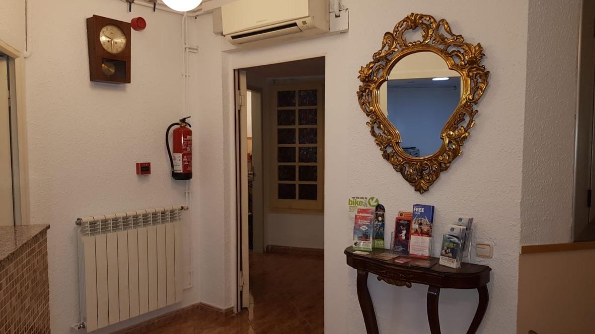 Hostal Rio De Castro Barcelona Luaran gambar