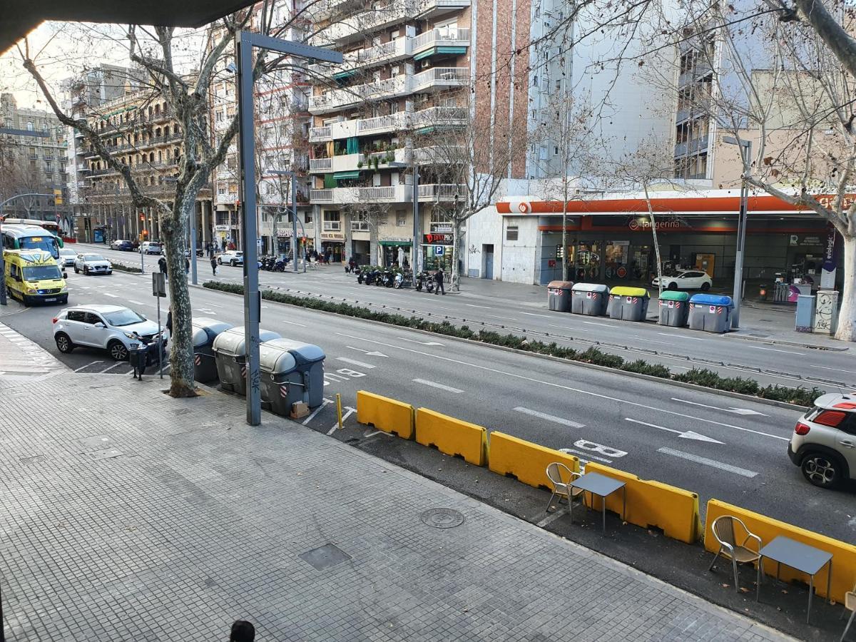 Hostal Rio De Castro Barcelona Luaran gambar